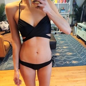 Victoria's Secret Wrap Push-Up Bikini Top - Black